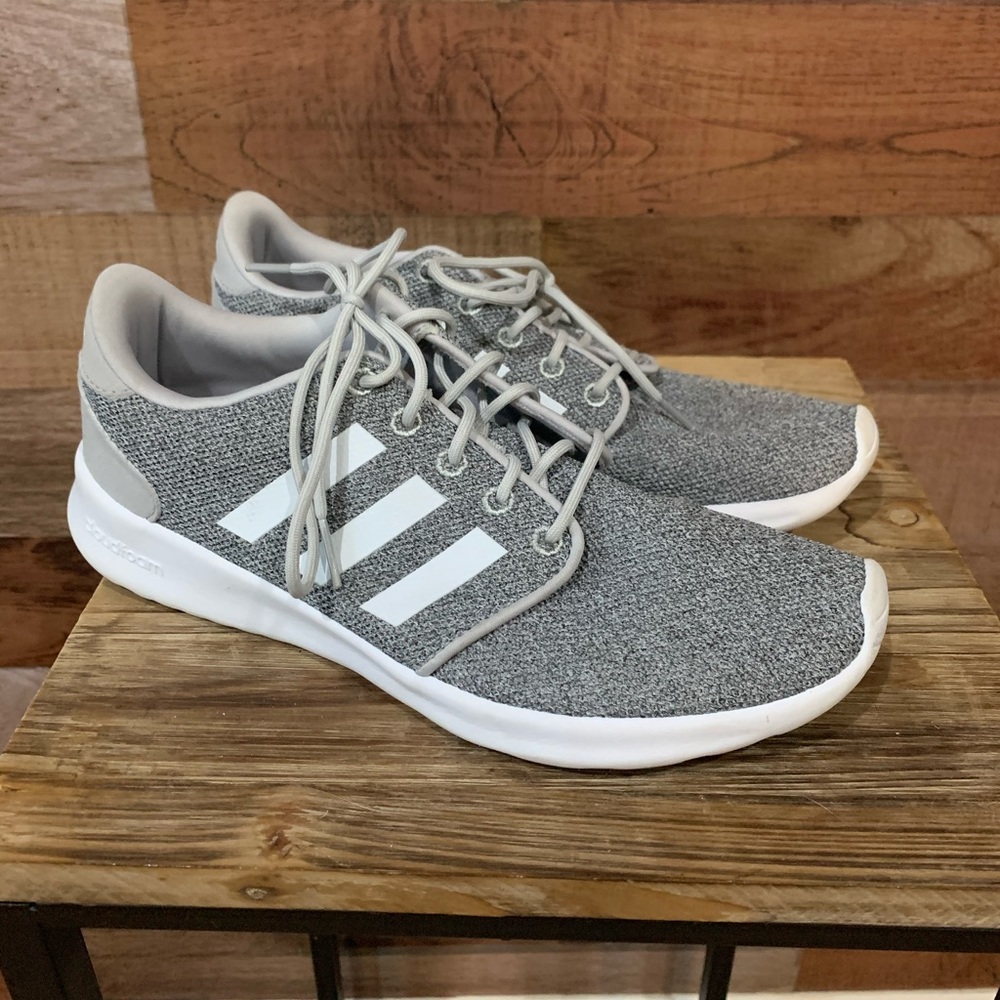 Adidas cloudfoam sneakers